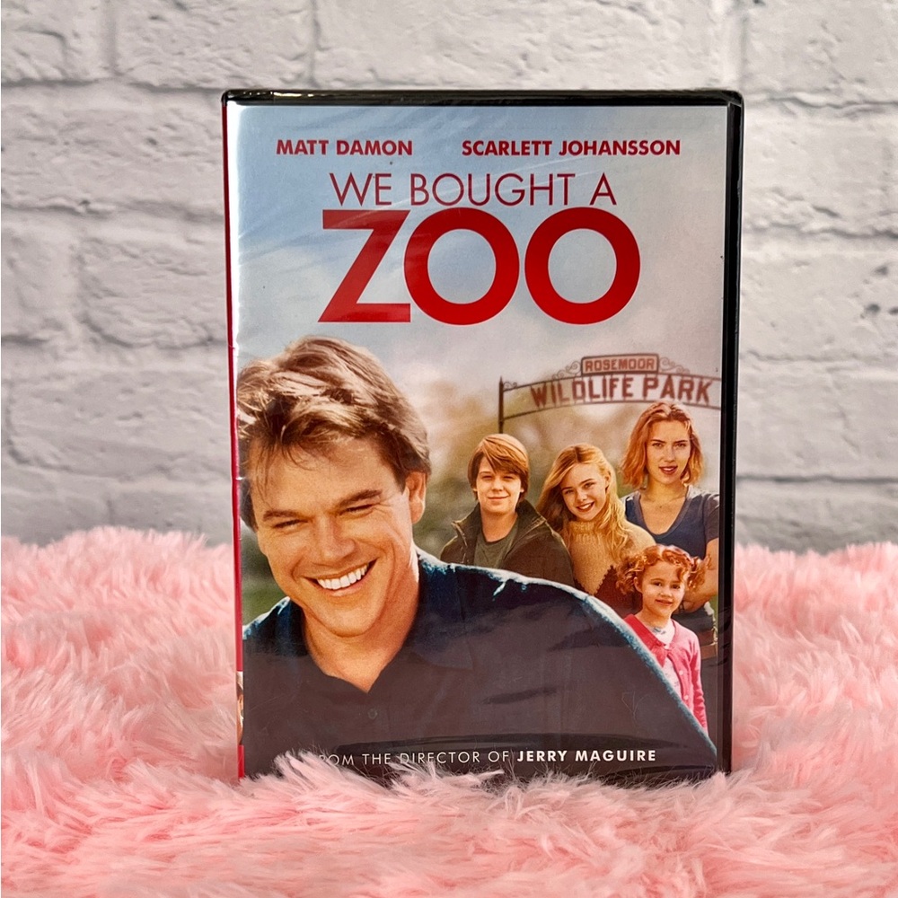 New We Bought A Zoo DVD Movie